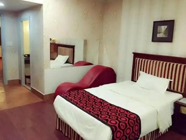 Bac Do Hotel Hanoi Buitenkant foto