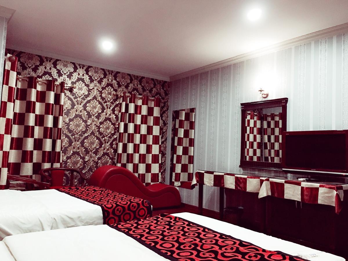 Bac Do Hotel Hanoi Buitenkant foto